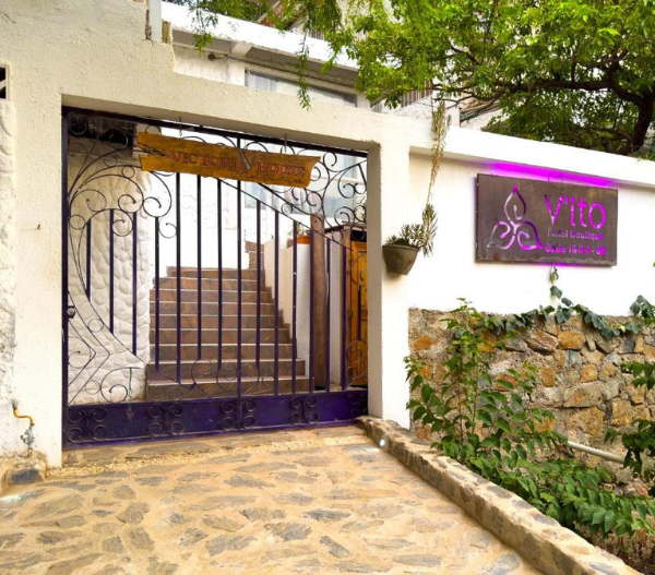 Entrada a vito hotel boutique